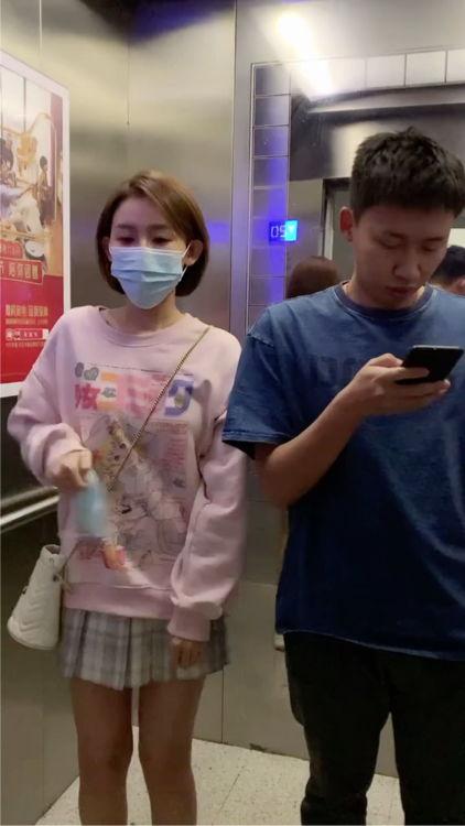 吃瓜了戴口罩视频,揭秘网络热议背后的真相与反思