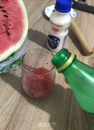 吃瓜饮料怎么做视频讲解,瓜果风味饮料视频教程