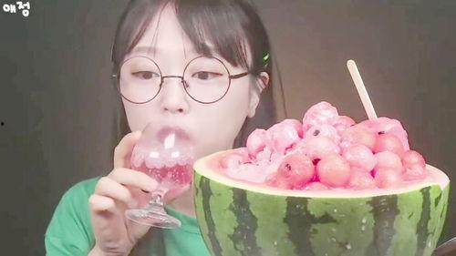 猎奇吃瓜视频,揭秘网络奇观背后的真相与争议